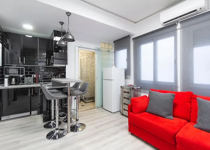 Argueelles Apartment
